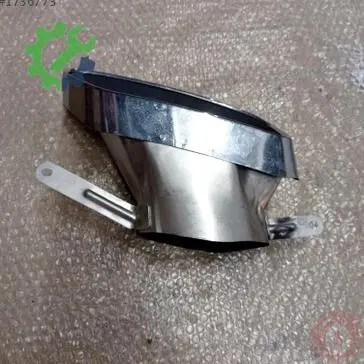 Audi A4 Egzoz Ucu çıkma parça