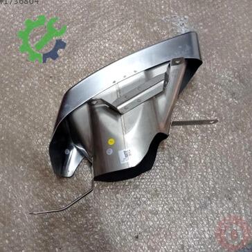 Audi A4 Egzoz Ucu 8W0253826M çıkma parça