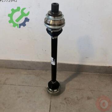 Audi A5 Aks 8W0501203D çıkma parça