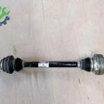 Aks Audi A4 2022 Çıkma 8W0501203F