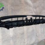 Audi A4 Orijinal Çıkma Tampon Braketi 8W0807233
