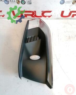 Audi A4 Sis Farı Çerçevesi 8W0807682AK çıkma parça