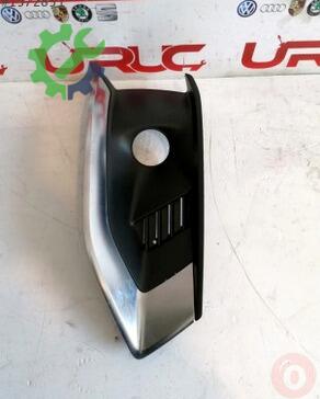 Audi A4 Sis Farı Çerçevesi 8W0807682AK çıkma parça