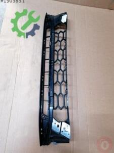 Audi A4 Orijinal Çıkma Tampon Izgara Çıtası 8W0807683F