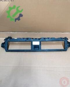 Çıkma Audi A4 Tampon Braketi 8W0807771