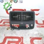 Çıkma Audi A4 Panjur 8W0819203B