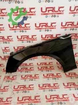 Audi A4 Çamurluk 8W0821105A çıkma parça