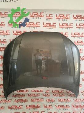 Audi A4 Kaput 8W0823029A çıkma parça