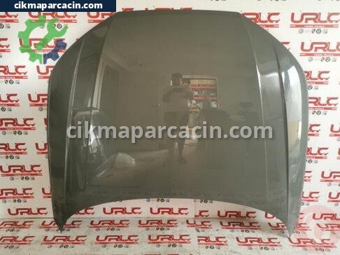Audi A4 Kaput çıkma parça