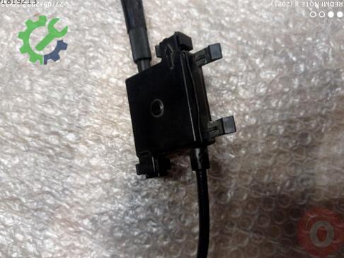 Audi A4 Kaput Açma Teli 8W0823531C çıkma parça