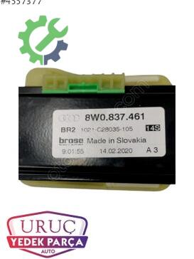 Audi A4 Cam Krikosu 8W0837461 çıkma parça