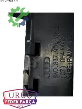 Audi A4 Kapı Direği 8W0837901A çıkma parça