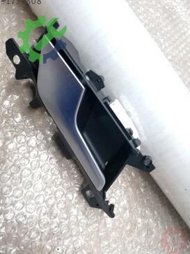Audi A4 Kapı Kolu 8W0839019A çıkma parça