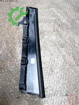 Audi A4 Kapı Direği 8W0839901 çıkma parça