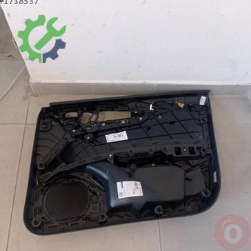 Audi A4 Kapı Döşemesi 8W0867133 çıkma parça