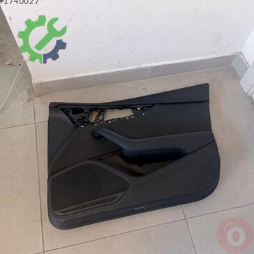 Audi A4 Kapı Döşemesi 8W0867134 çıkma parça