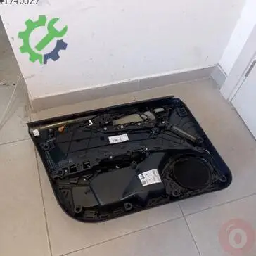 Audi A4 Kapı Döşemesi 8W0867134 çıkma parça