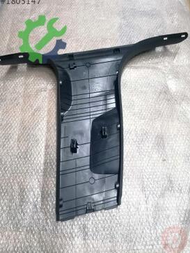 Audi A4 8W0867239A çıkma parça