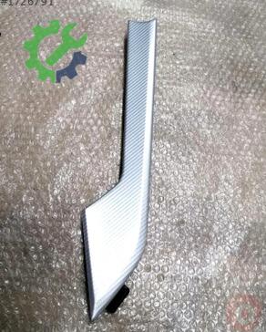 Audi A4 Kapı Çıtası 8W0867409 çıkma parça