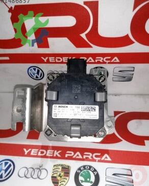 Audi A4 Radar Sensörü 8W0907561C çıkma parça