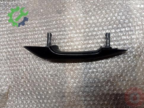 Audi A4 Kapı Kolu 8W0837240 çıkma parça