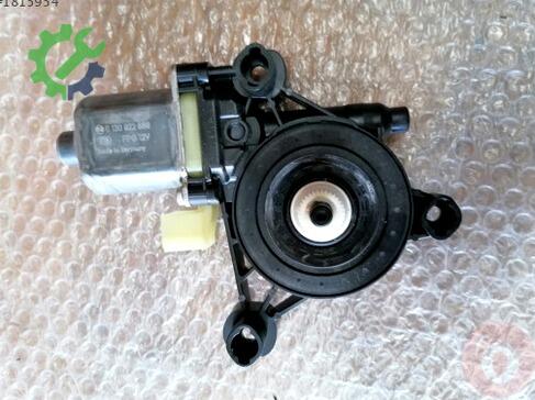 Audi A4 Cam Motoru 8W0958812 çıkma parça