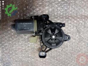 Çıkma Volkswagen Golf Cam Motoru 8W0959801
