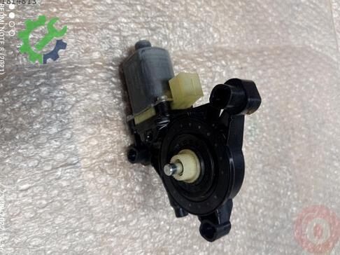 Volkswagen Golf Cam Motoru 8W0959801 çıkma parça