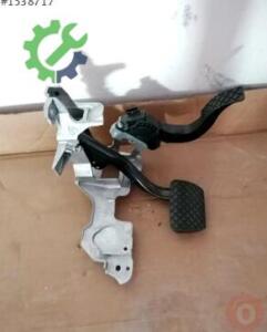 Audi A4 Orijinal Çıkma Fren Ana Merkezi 8W1723117B