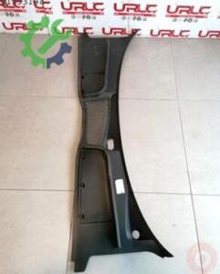 Audi A4 Orijinal Çıkma Panjur 8W1819403A