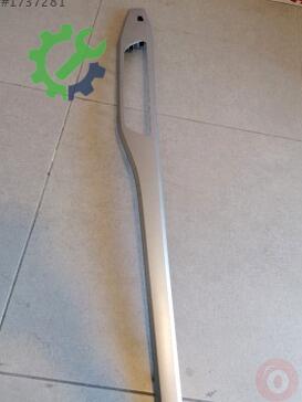 Audi A4 Tampon Izgara Çıtası çıkma parça