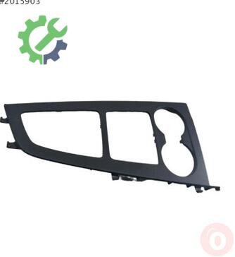 Audi A4 8W1864241A çıkma parça