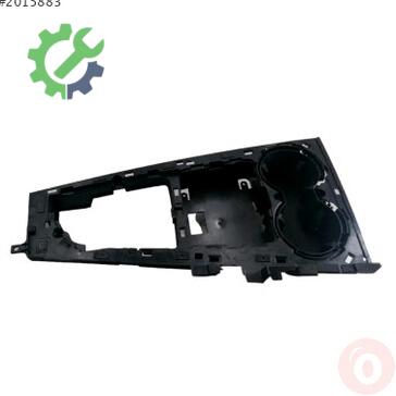Audi A5 Orta Konsol 8W1864261C çıkma parça