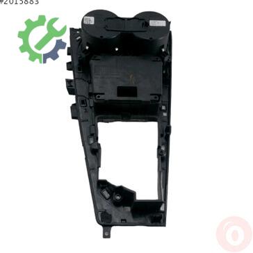 Audi A5 Orta Konsol 8W1864261C çıkma parça