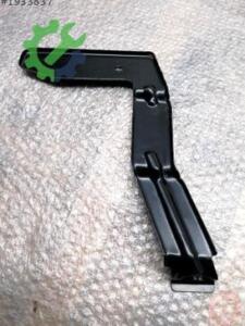 Çıkma Audi A4 Tampon Demiri 8W5807330A