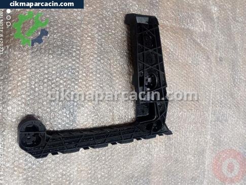 Audi A4 Far Braketi çıkma parça