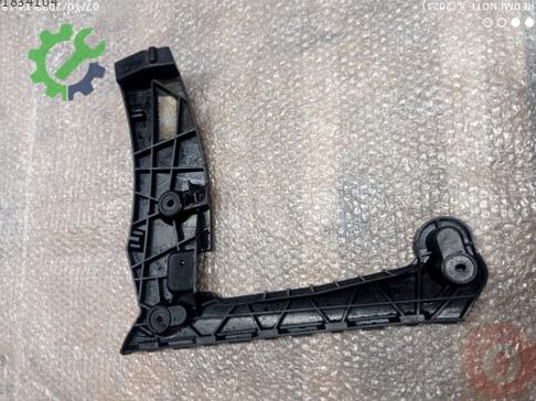 Audi A4 Far Braketi 8W5807453A çıkma parça
