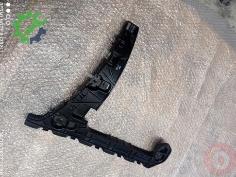 Audi A4 Tampon Braketi 8W5807454 çıkma parça