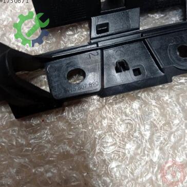 Audi A4 Tampon Braketi 8W5807890 çıkma parça