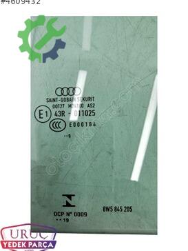 Audi A4 Kapı Camları 8W5845205 çıkma parça