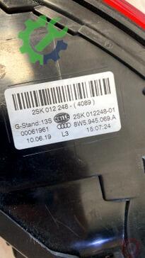 Audi A4 Stop 8W5945069A çıkma parça