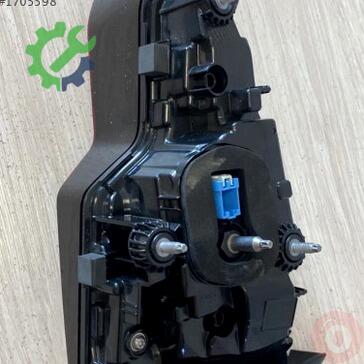 Audi A4 Stop 8W5945093AB çıkma parça