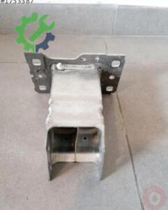 Audi A4 Tampon Demiri 8W6807134 Sökme Çıkma