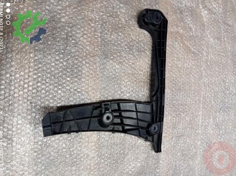 Audi A5 Far Braketi 8W6807453 çıkma parça