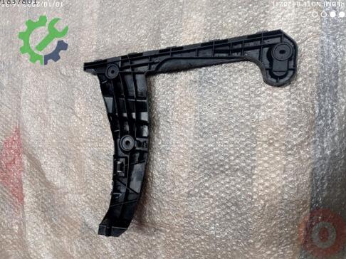 Audi A5 Tampon Braketi 8W6807454 çıkma parça