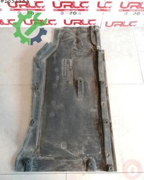 Audi A5 Karter Muhafaza 8W6825208B çıkma parça