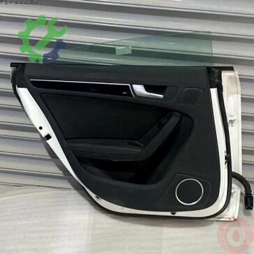 Audi A5 Kapı 8W8833051D çıkma parça