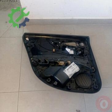 Audi A5 Kapı Döşemesi 8W8867304B çıkma parça