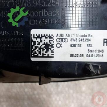 Audi A5 Sinyal 8W8945254 çıkma parça