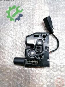 Audi A1 Orijinal Çıkma Kaput Kilidi 8X0823509B